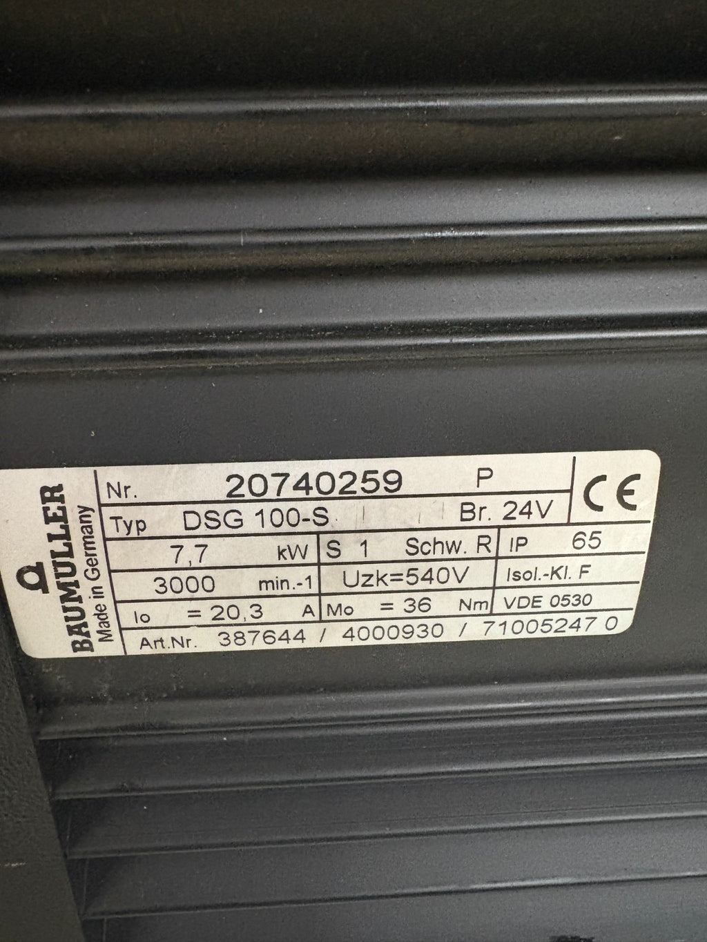 BAUMULLER SERVO MOTOR DSG 100-S3