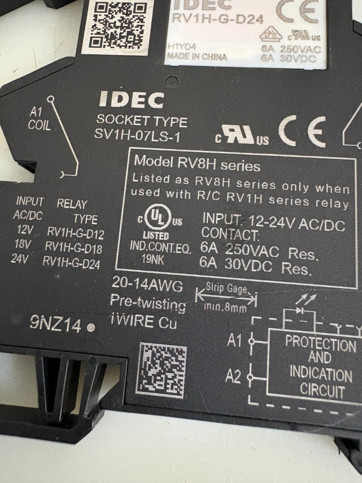 LOT OF 10 IDEC SOCKET SV1H-07LS-1 W/RV1H-G-D24 RELAY
