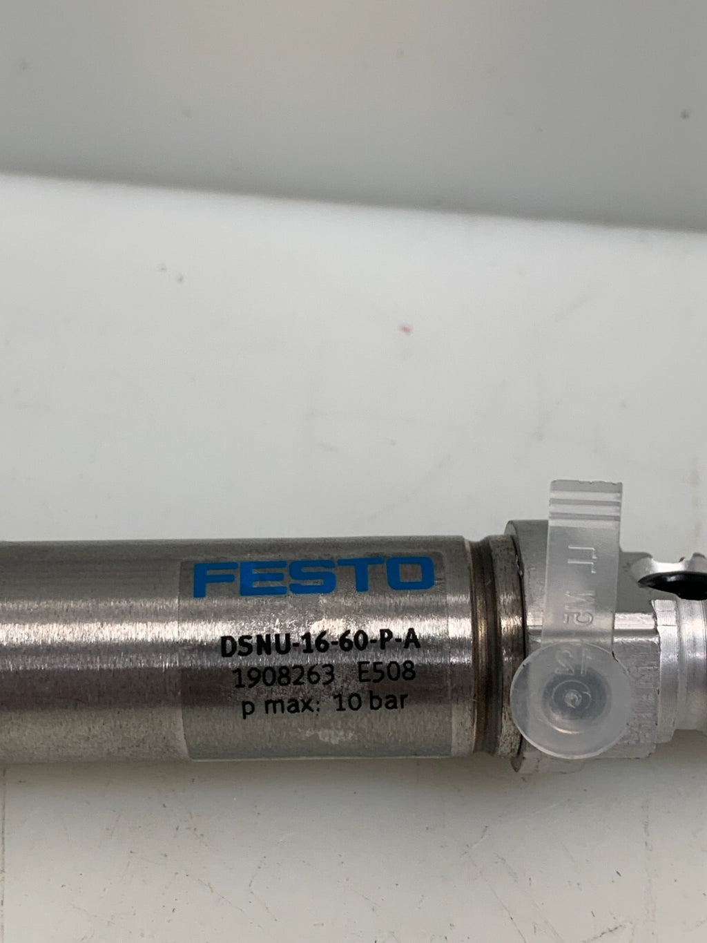 FESTO DSNU-16-60-P-A Pneumatic Round Cylinder 1908263