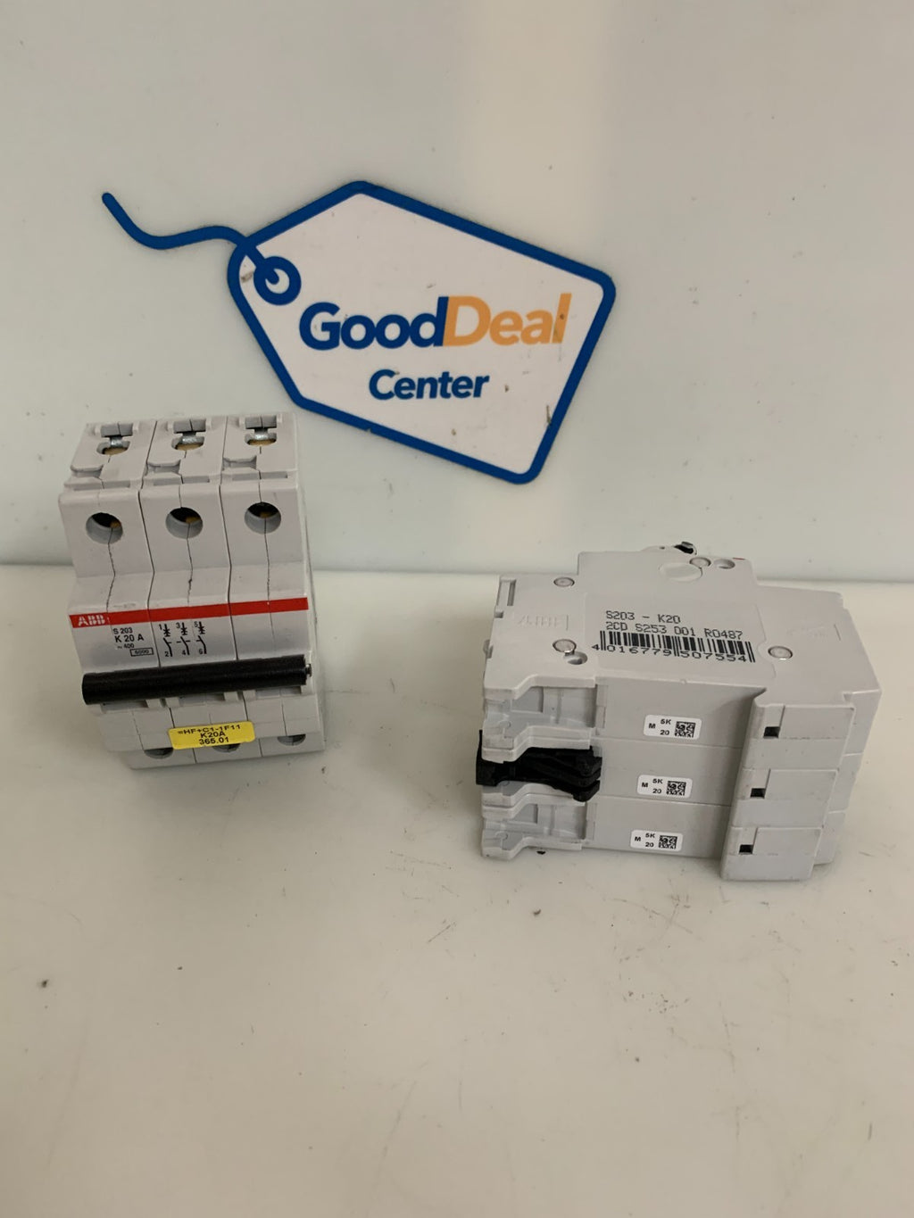 LOT OF 2  ABB CIRCUIT BREAKER K20A S203-K20