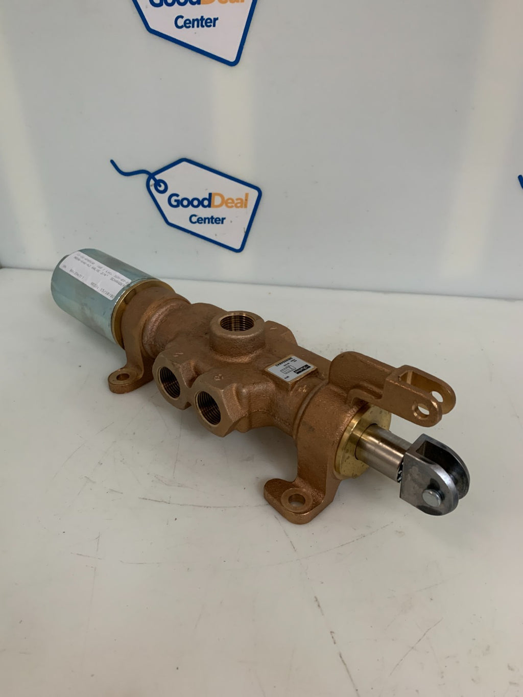 PARKER SCHRADER 4 WAY 3/4" MANUAL VALVE MO9664643
