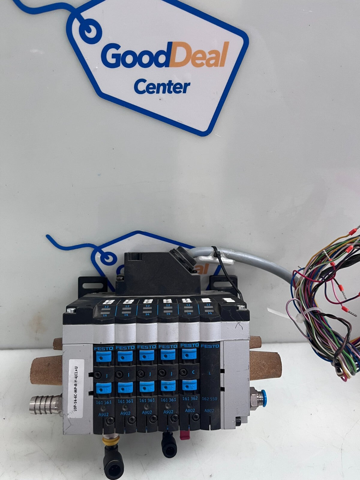 FESTO  Pneumatic Manifold Unit (In good condition)0