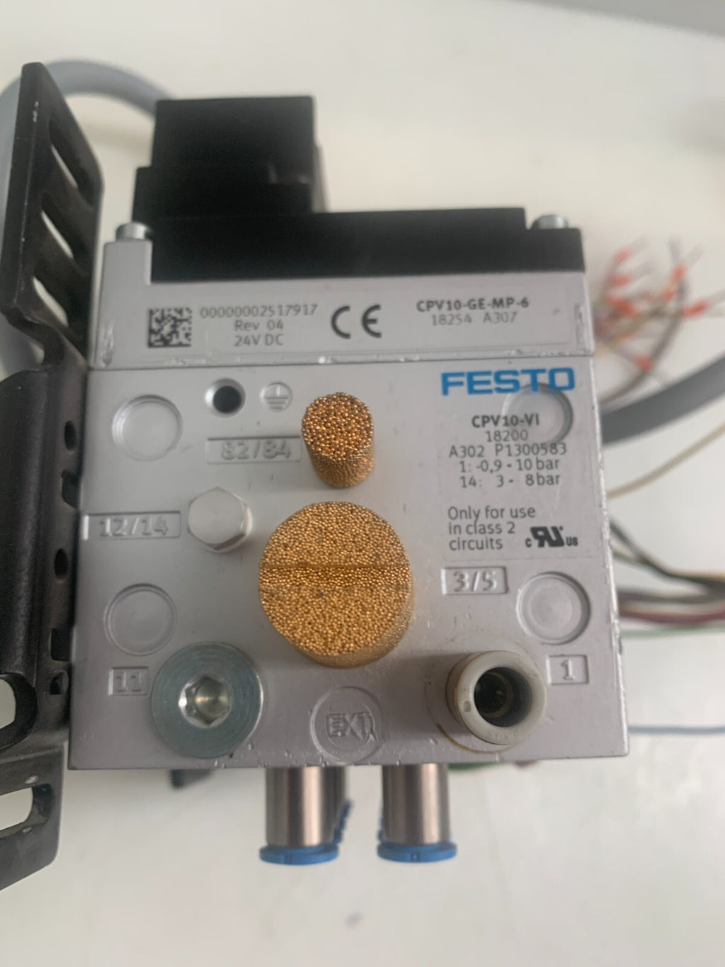 FESTO  Pneumatic Manifold 10P-10-6A-MP-R-Y-5JL+U  w/Muffler Sittings & Solenoid