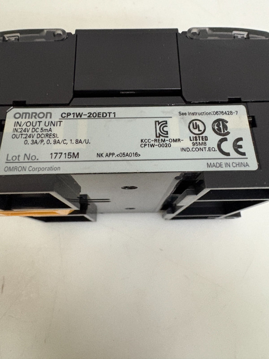 OMRON INPUT/OUTPUT UNIT MODULE CP1W-20EDT1