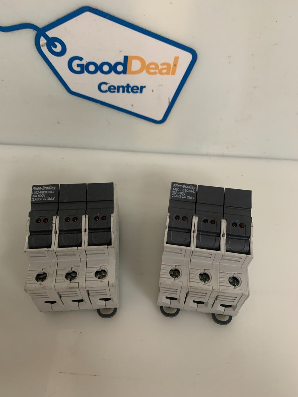 LOT OF 2 ALLEN BRADLEY 3 POLE 30 A 600V FUSE HOLDER