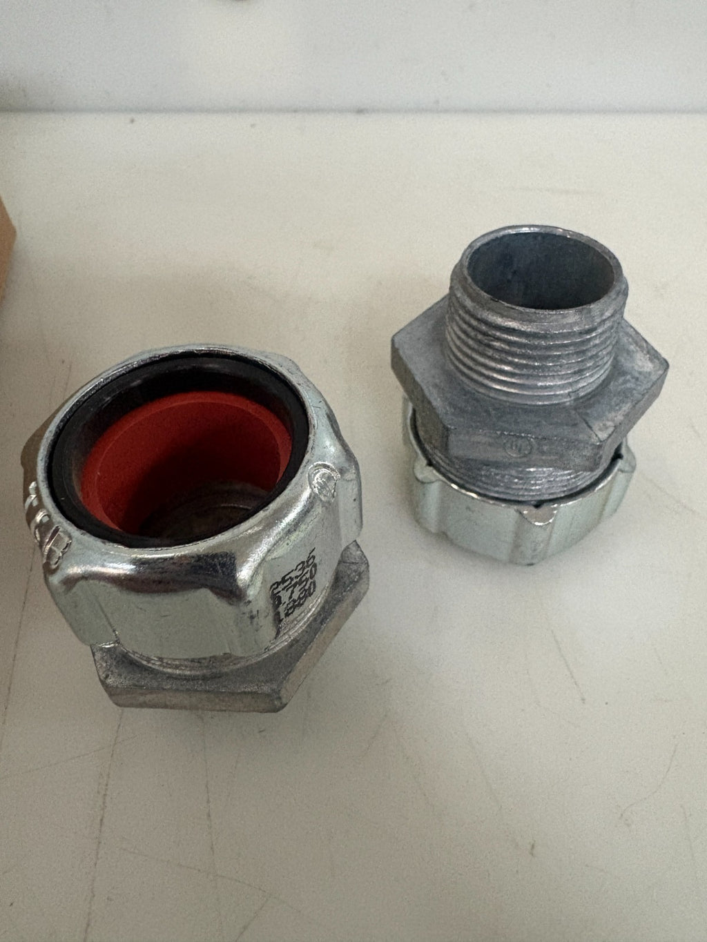 ABB THOMAS & BETTS 3/4 STRAIN RELIEF CORD STRAIGHT CONNECTOR 1