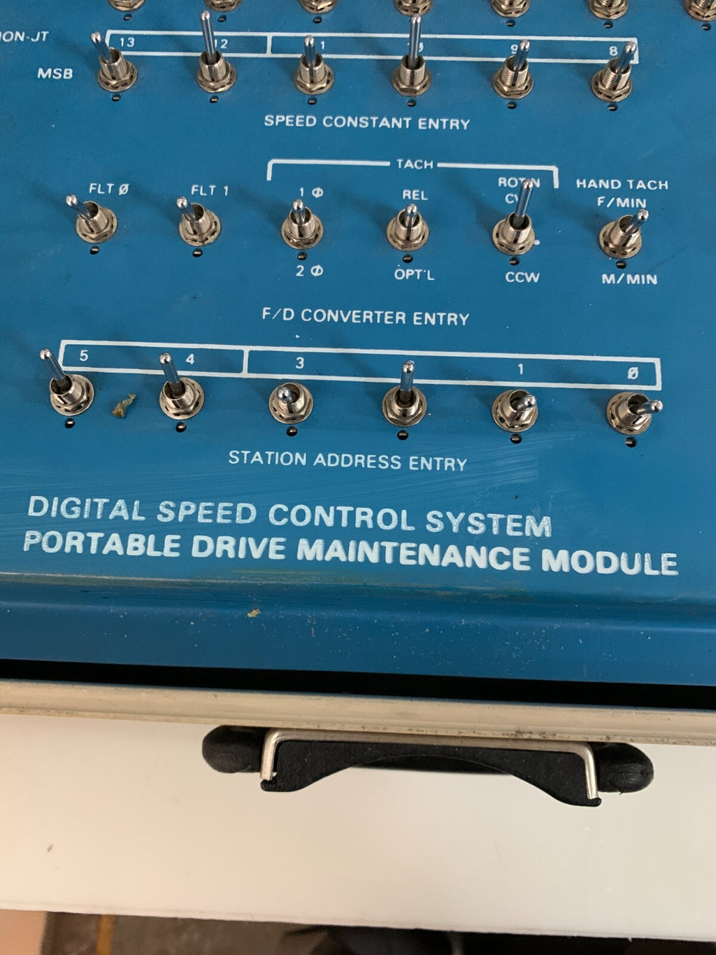 CANADIAN GENERAL ELECTRIC DIGITAL SPEEL CONTROL SYSTEM PORTABLE DRIVE