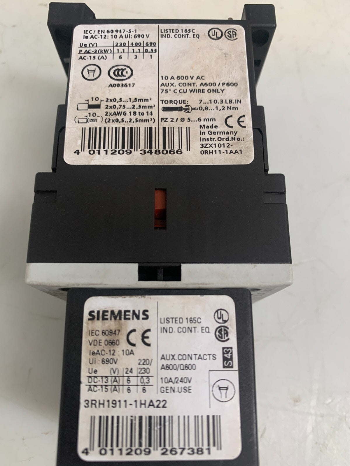 SIEMENS 3RH1122-1AP60  Magnetic Relay  w/3RH1911-1HA22 & 3RT1916-1CD00