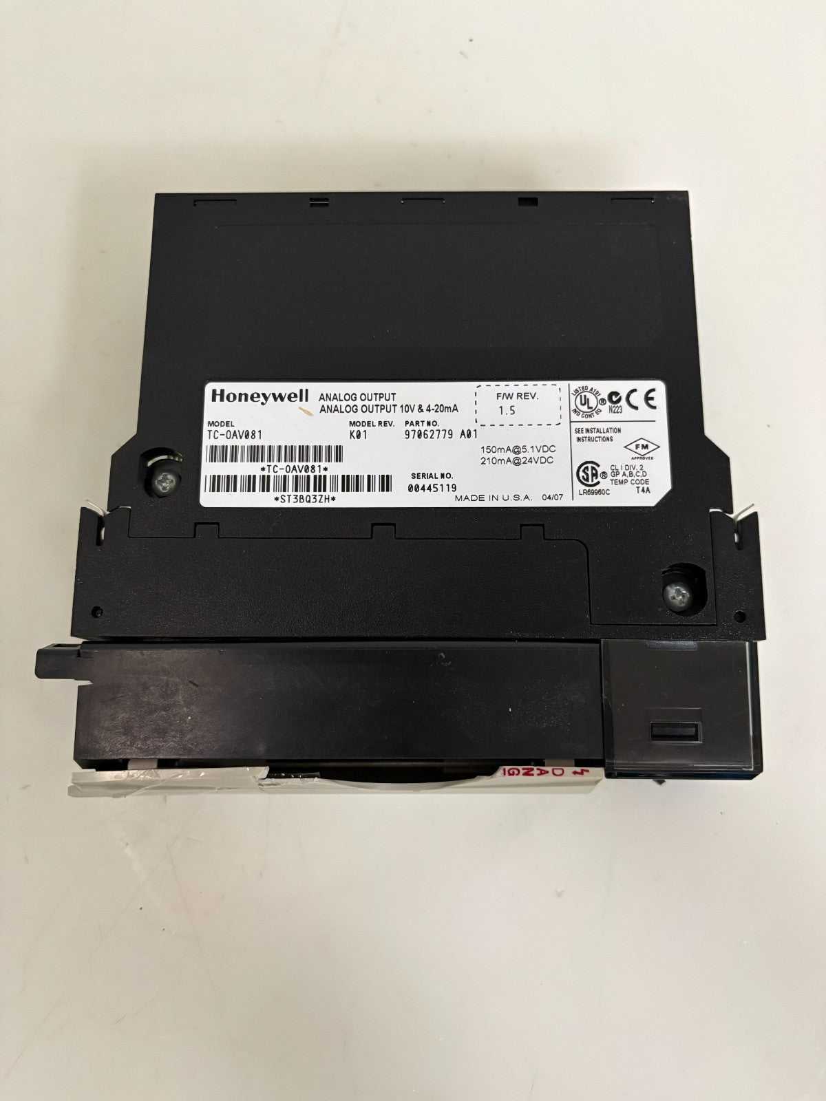HONEYWELL ANALOG OUTPUT MODULE TC-OAV 081 K01 970 62779 A01