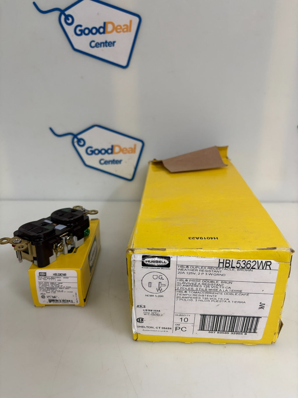HUBBELL WEATHER RESISTANT BROWN DUPLEX RECEPTACLE HBL 5362WR 10 PER BOX0