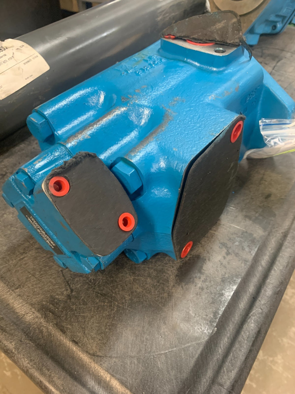 EATON VICKERS HYDRAULIC VANE PUMP 3520V30A12-IBB10-1802