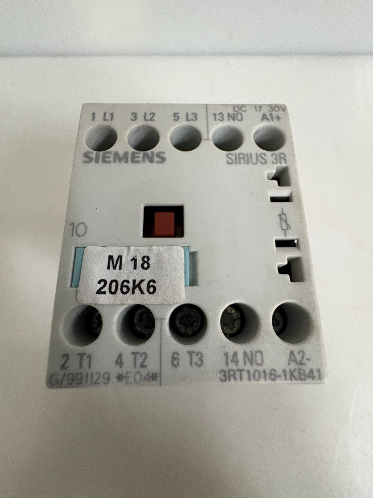 SIEMENS CONTACTOR 3RT1016-1KB41 G/991129-E0