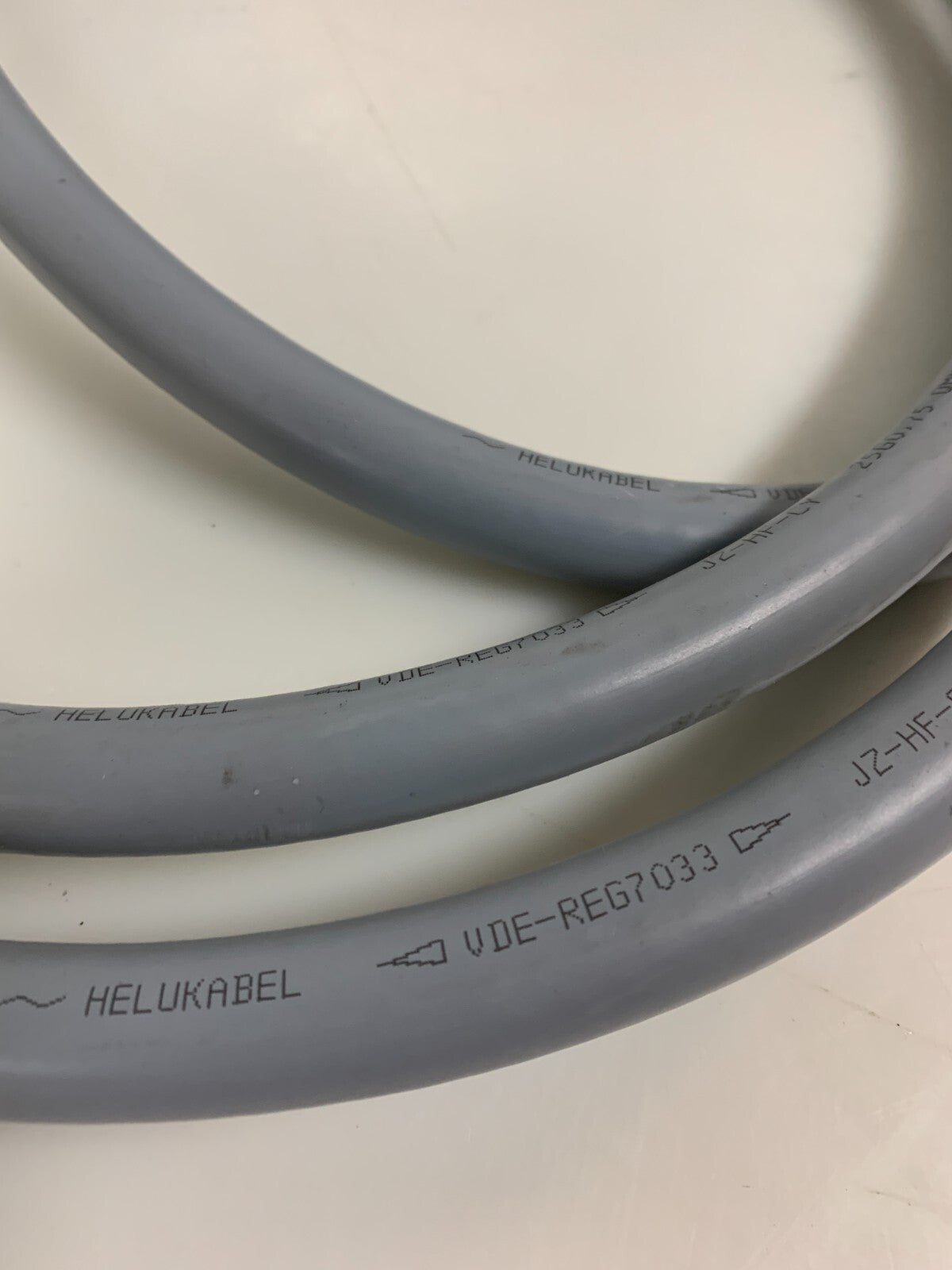 Helukabel Supertronic-C-PVC 25X0.34 QMM 300/500V 012340896 150 Cable2