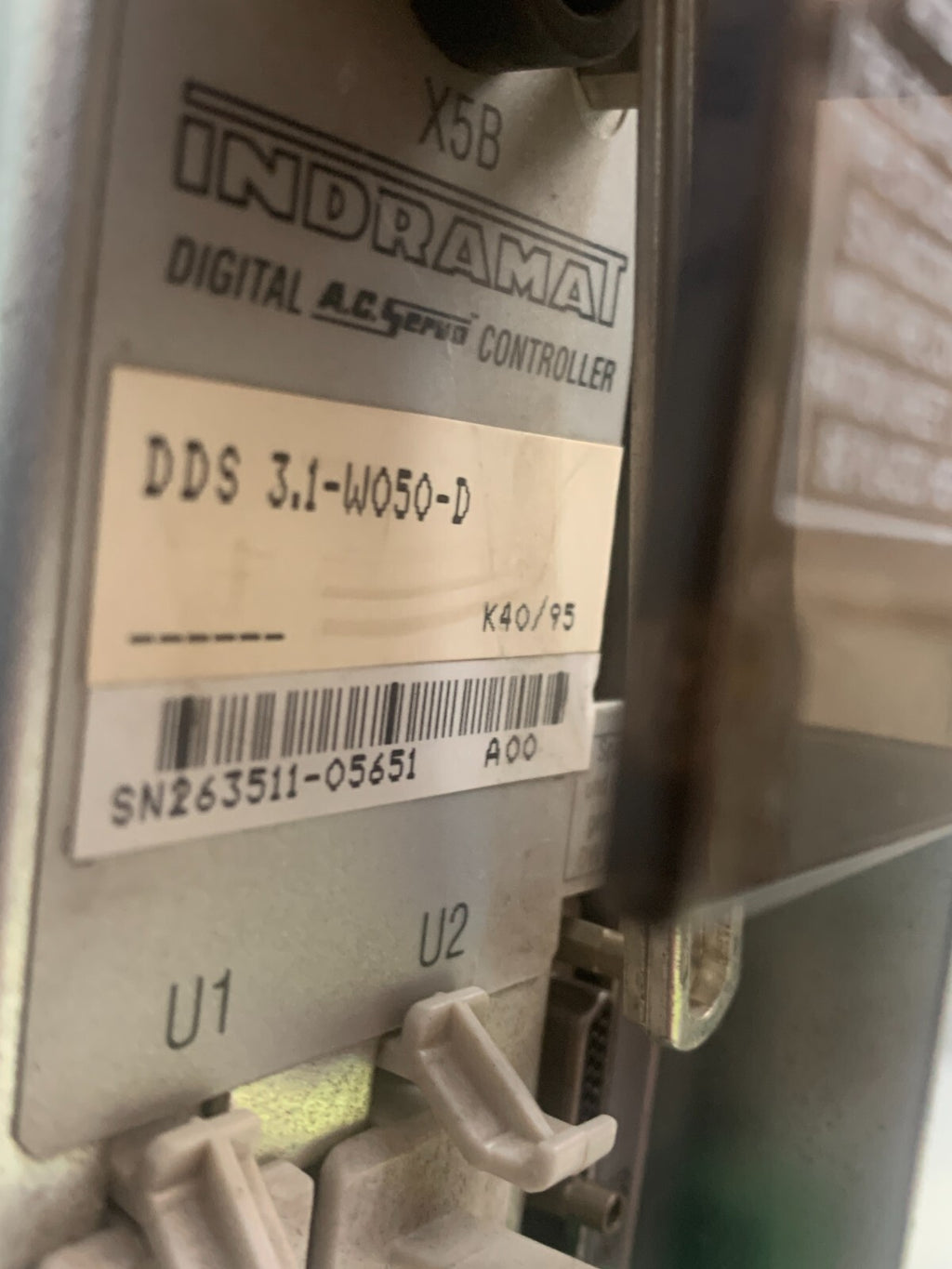 BOSCH / INDRAMAT Ecodrive DDS3.1-W050-D Digital AC-Servo Controller 259047