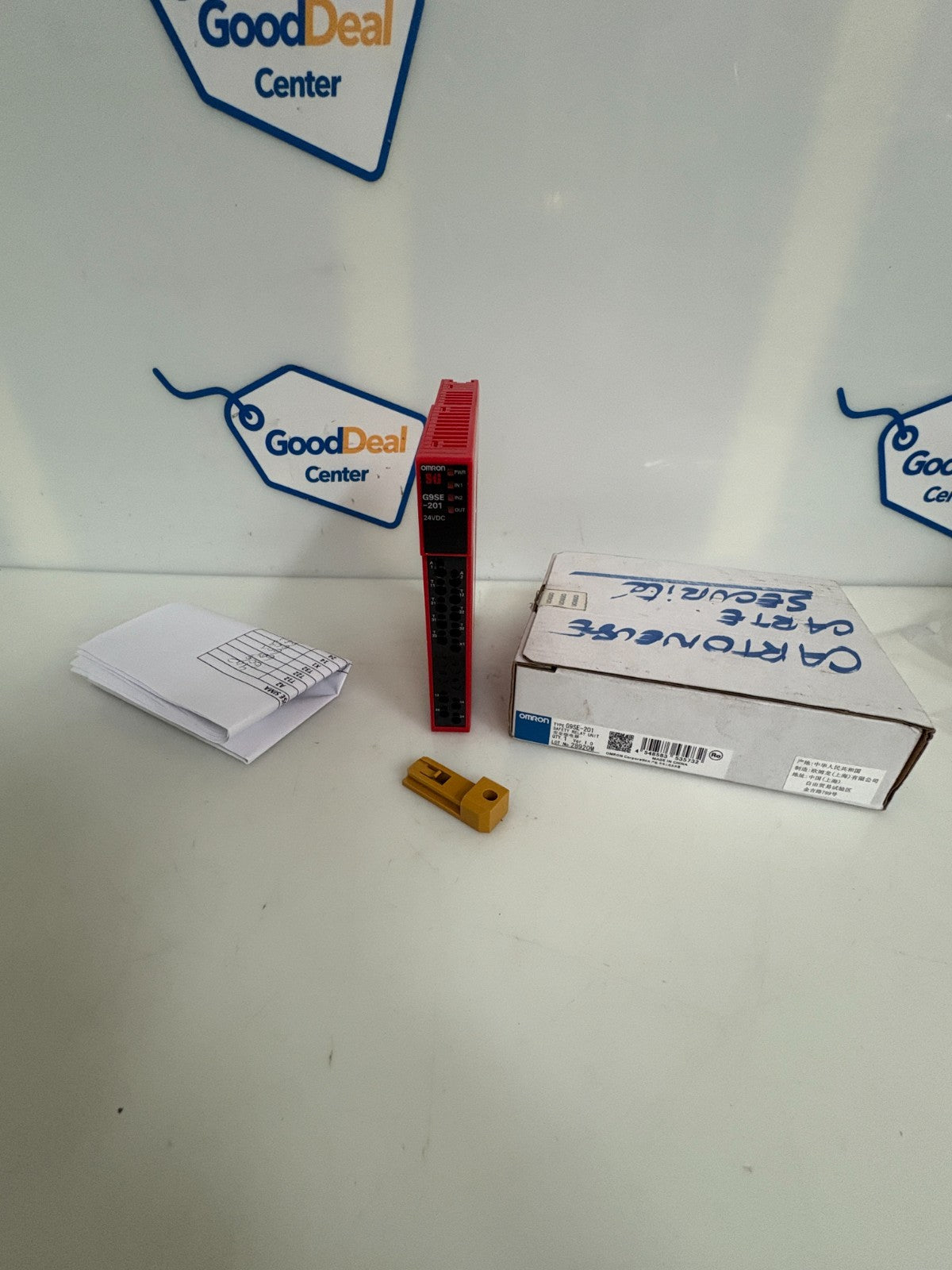 OMRON SAFETY RELAY G9SE-201