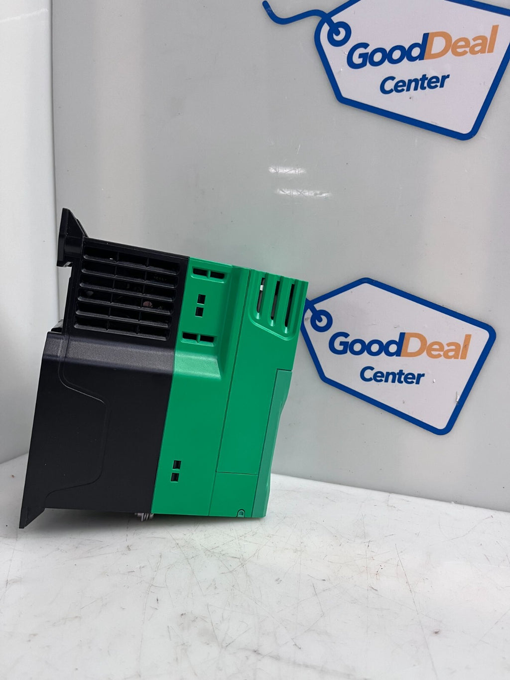 CONTROL TECHNIQUES /Commander C300  AC Drive   C300-011 000172