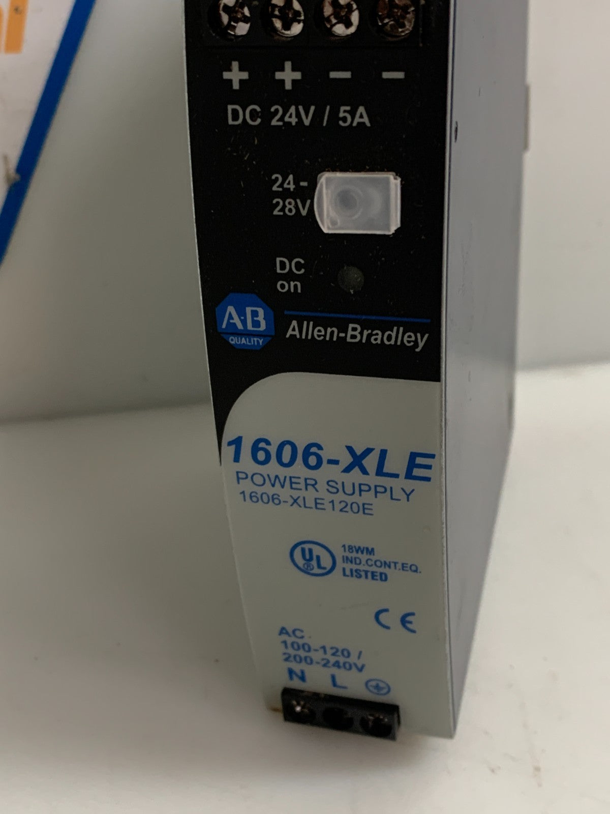 ALLEN BRADLEY POWER SUPPLY 1606-XLE CAT 1606-XLE120E1