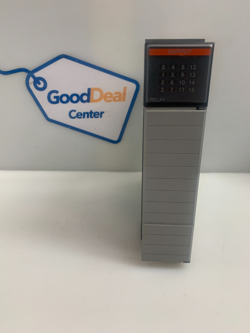 ALLEN BRADLEY  SLC 500   Output Module  1746-0W16  C