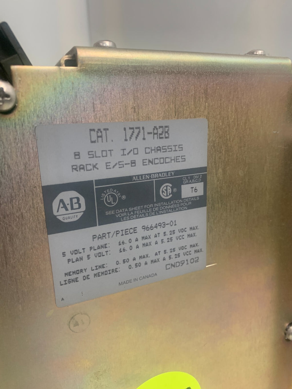 ALLEN BRADLEY 1771-A2B  8 Slot Universal I/O Chassis