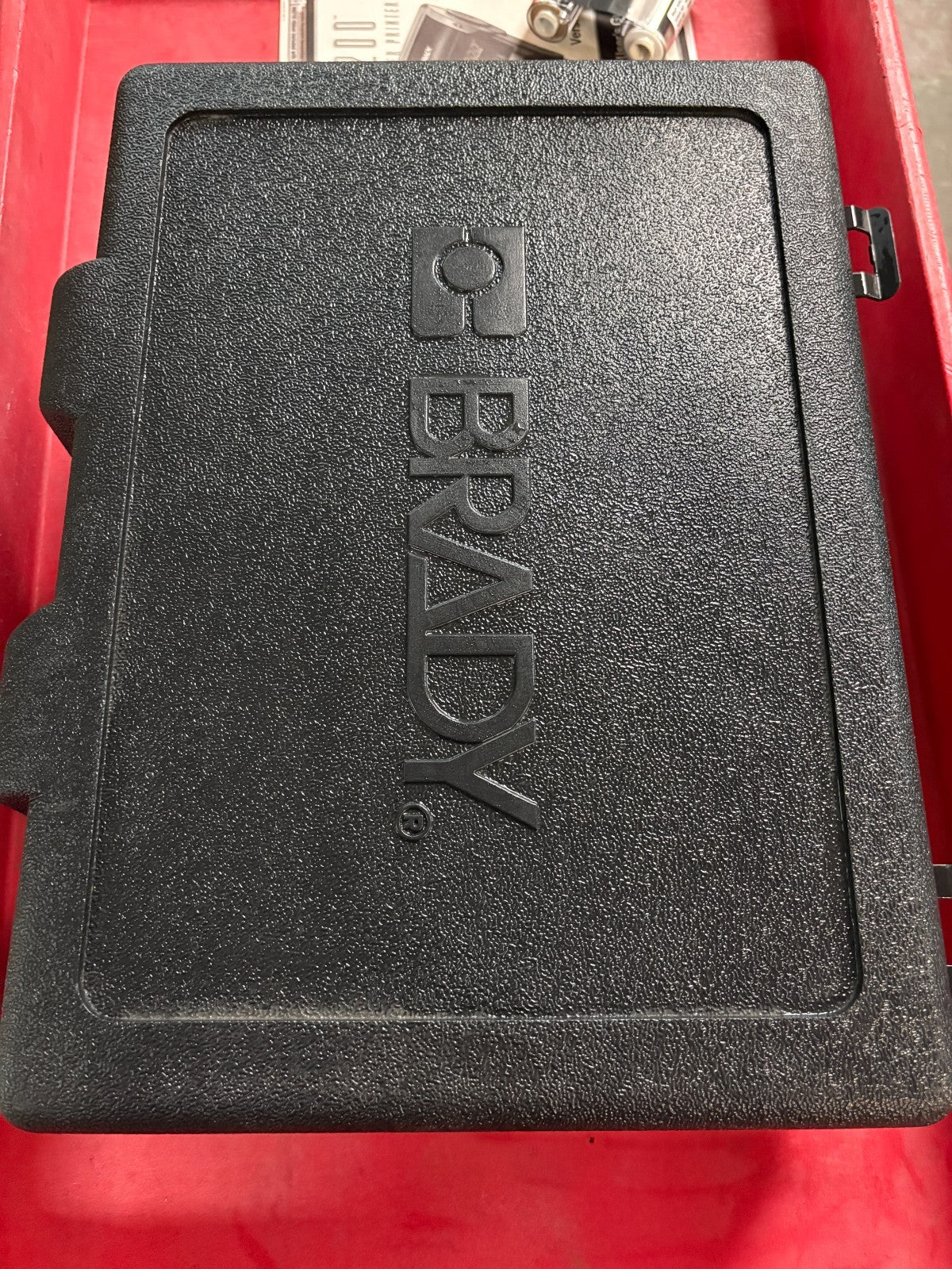 BRADY THERMAL LABELING SYSTEM TLS 2200 IN CASE0