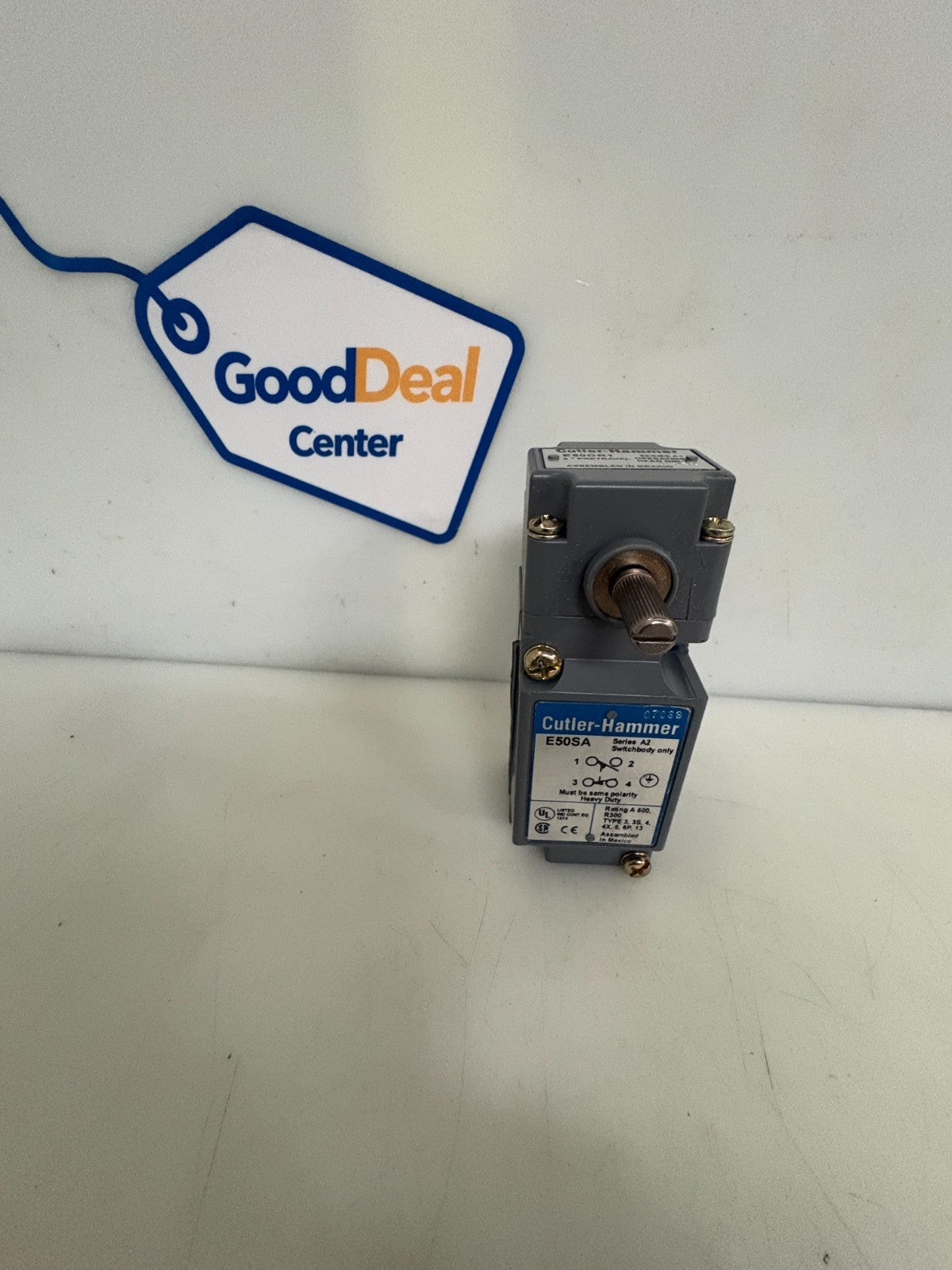 CUTTLER HAMMER LIMIT SWITCH E50SA0