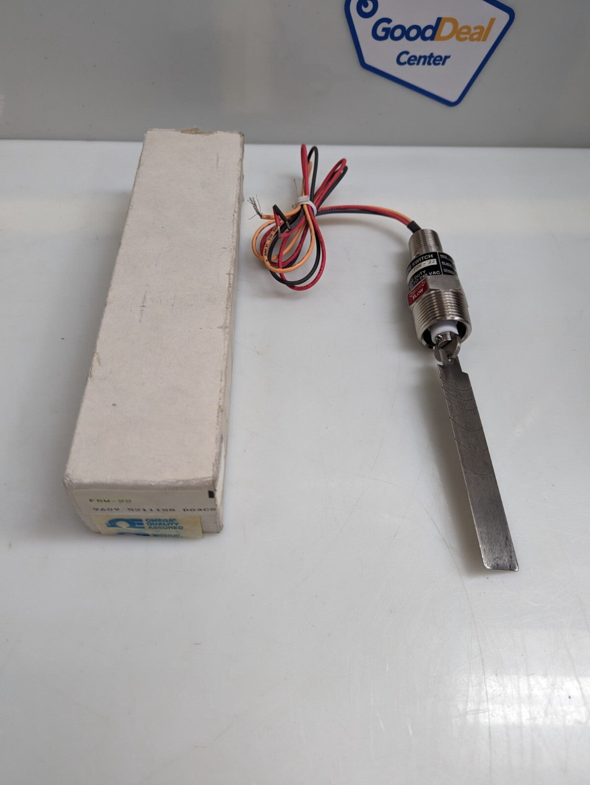 Omega FSW-22 Flow Switch, New open box