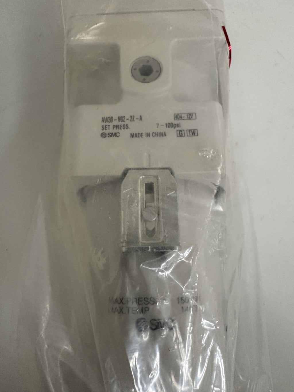 SMC REGULATOR AW30-N02-2Z-A2