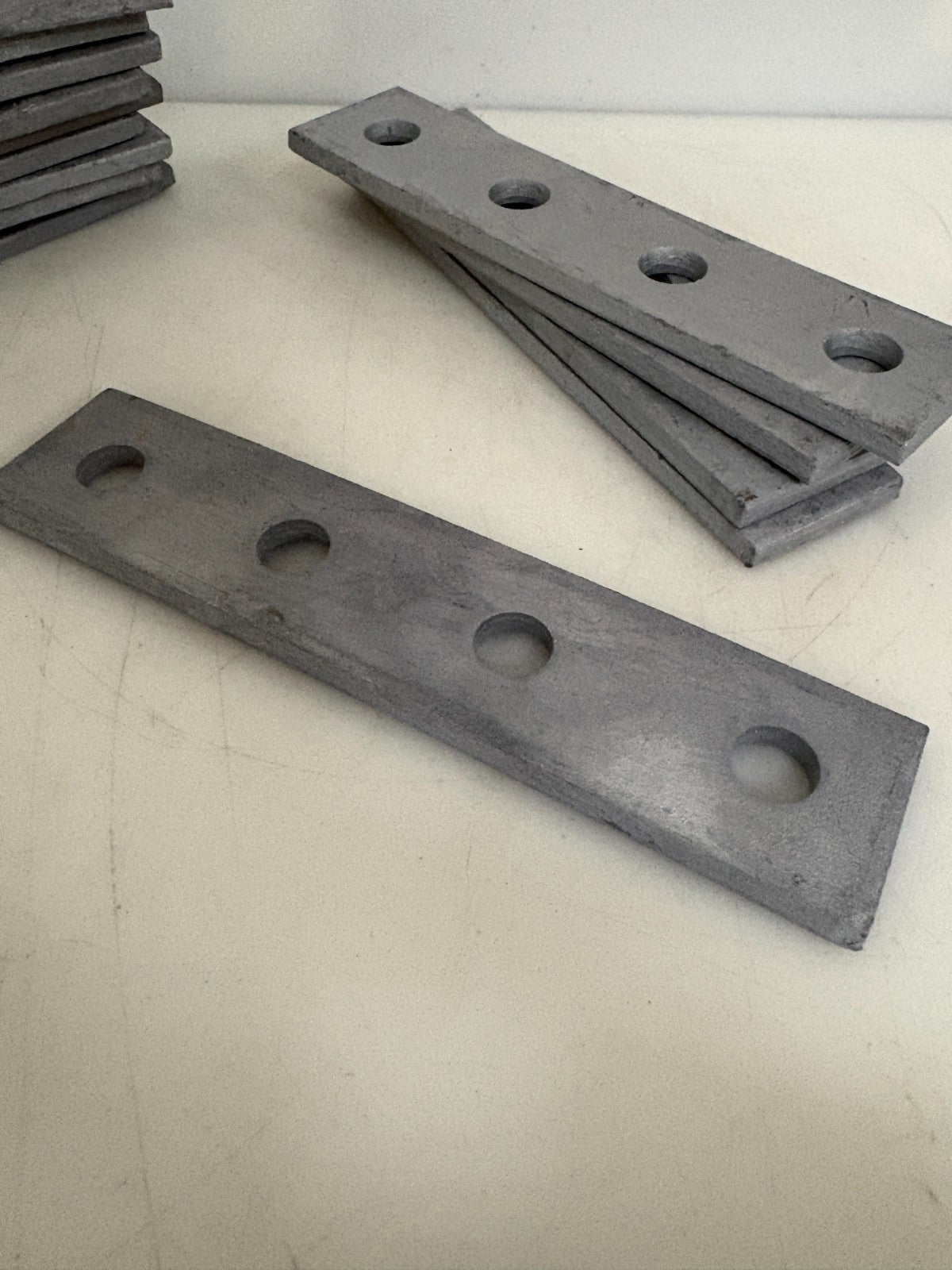 LOT OF 14 ABB THOMAS & BETTS 4 HOLE GALVANIZED PLATE CONNECTOR B-9661