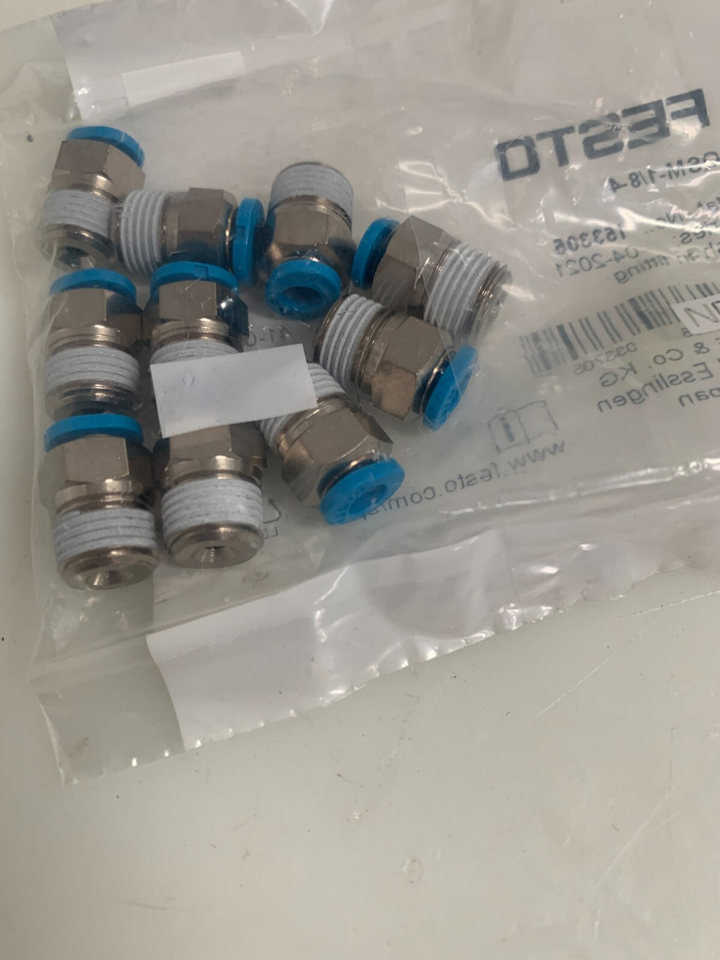 FESTO  Pneumatic Push In Fitting  QSM-1/8-4  153305   (Lot of 10)