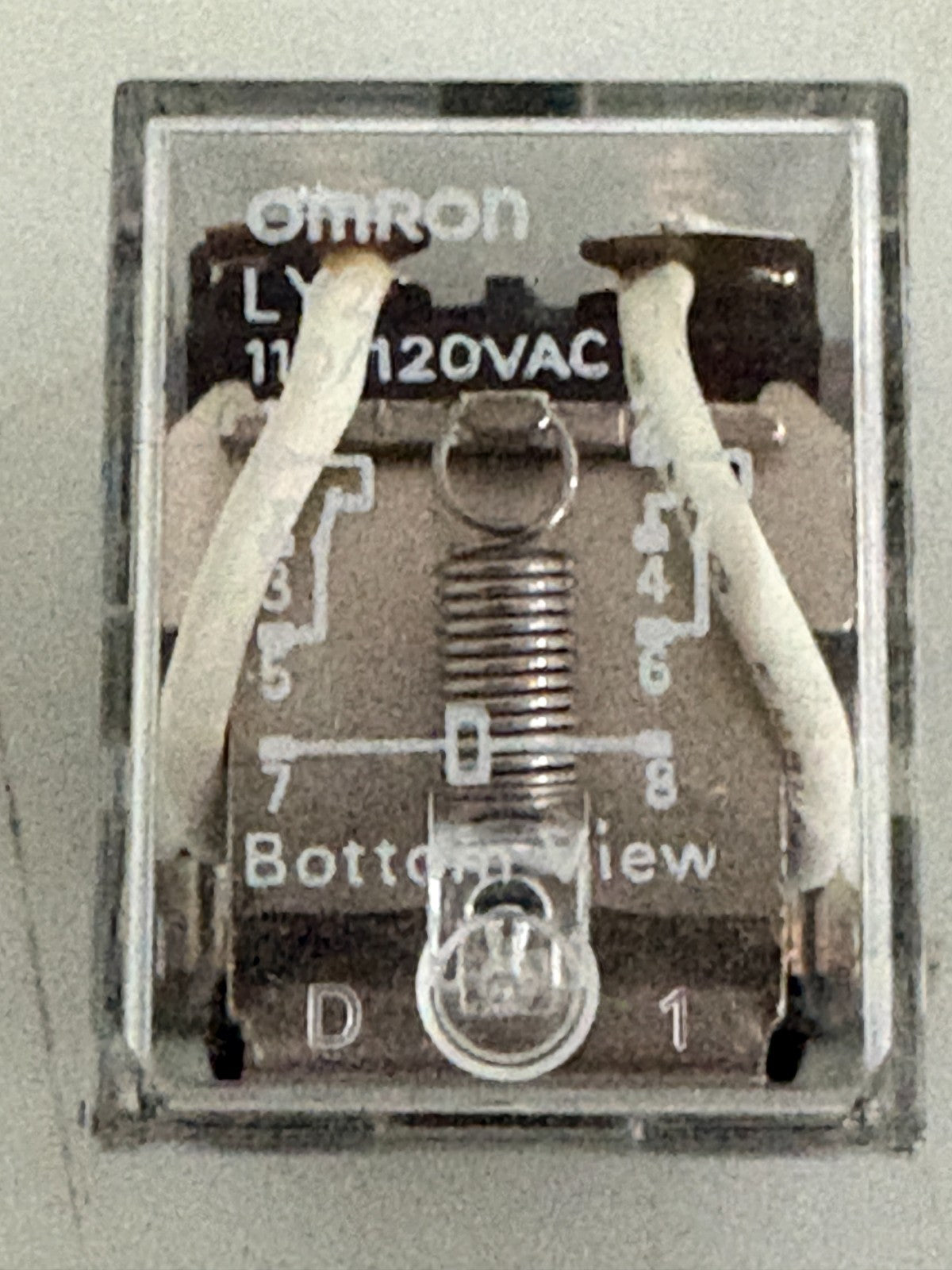 LOT OF 7 OMRON RELAY LY22