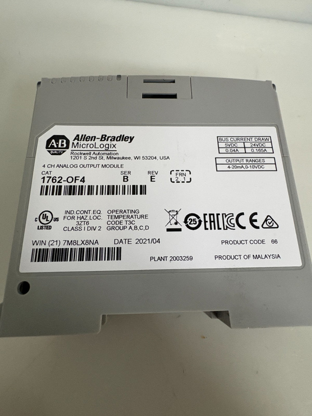 ALLEN BRADLEY MICROLOGIX 4 CH ANALOG OUTPUT MODULE 1762-0F4 SER B REV E