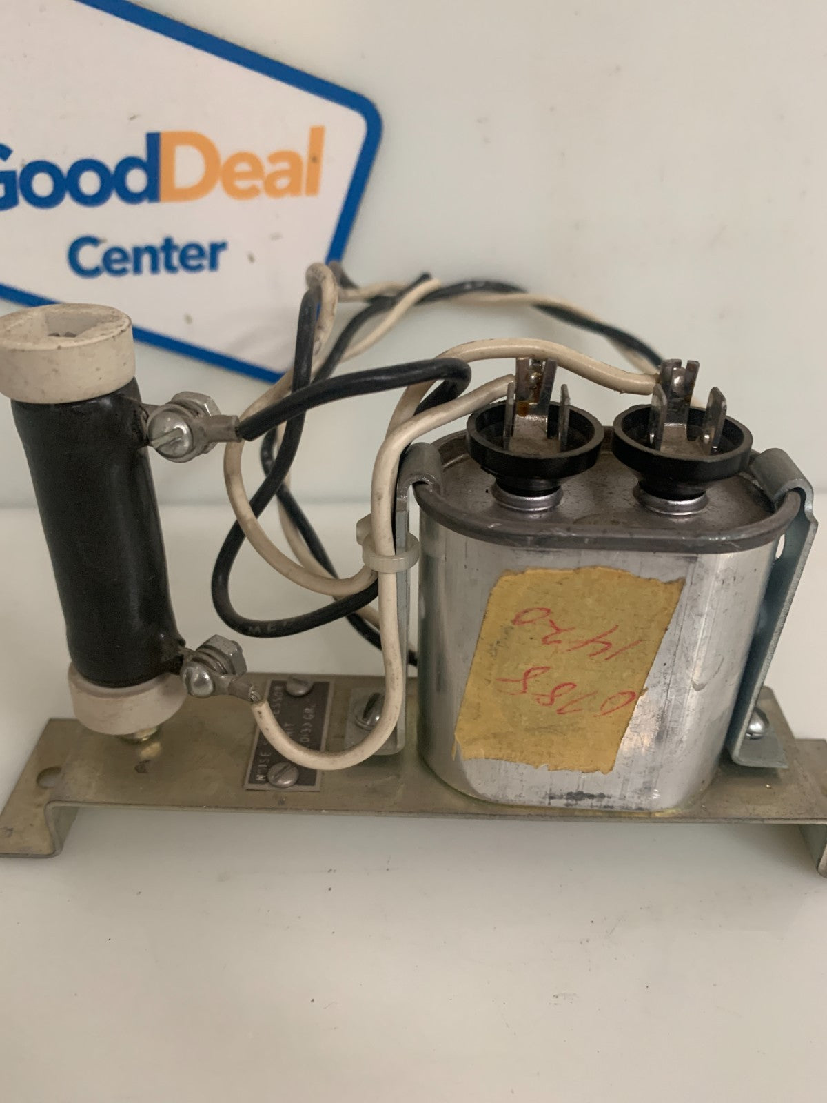 GENERAL ELECTRIC RESISTOR CAPACITOR NOISE SUPRESSOR #517L0130 CR21