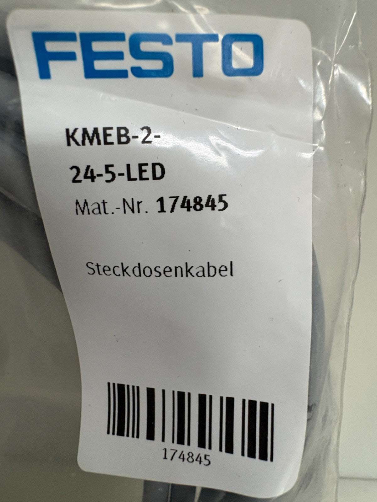 LOT OF 2 FESTO PLUG SOCKET W/5M CABLE KMEB-2-24-5-LED #174845