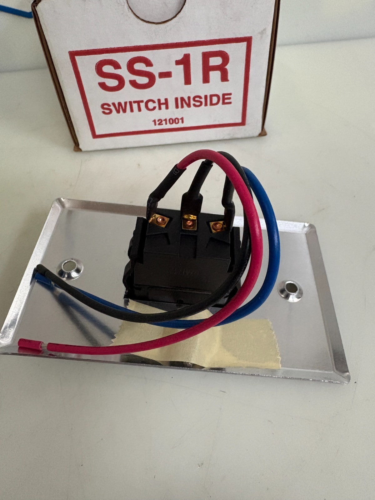 LOT OF 2 DRAPER SS-1R SWITCH2