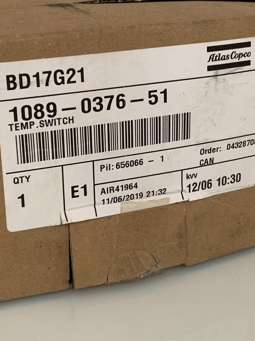 ATLAS COPCO TEMPERATURE SWITCH 1089-0376-51 WIKA SC15605