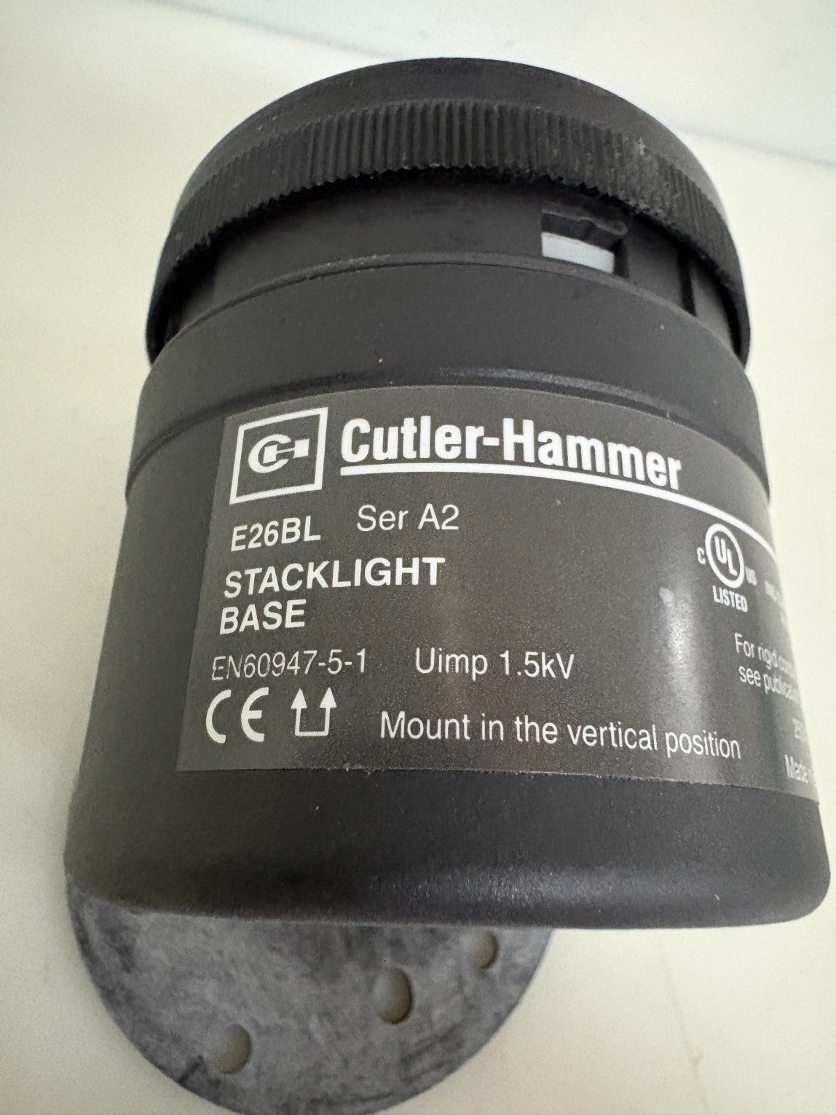 CUTLER HAMMER STACKLIGHT BASE E26BL 1