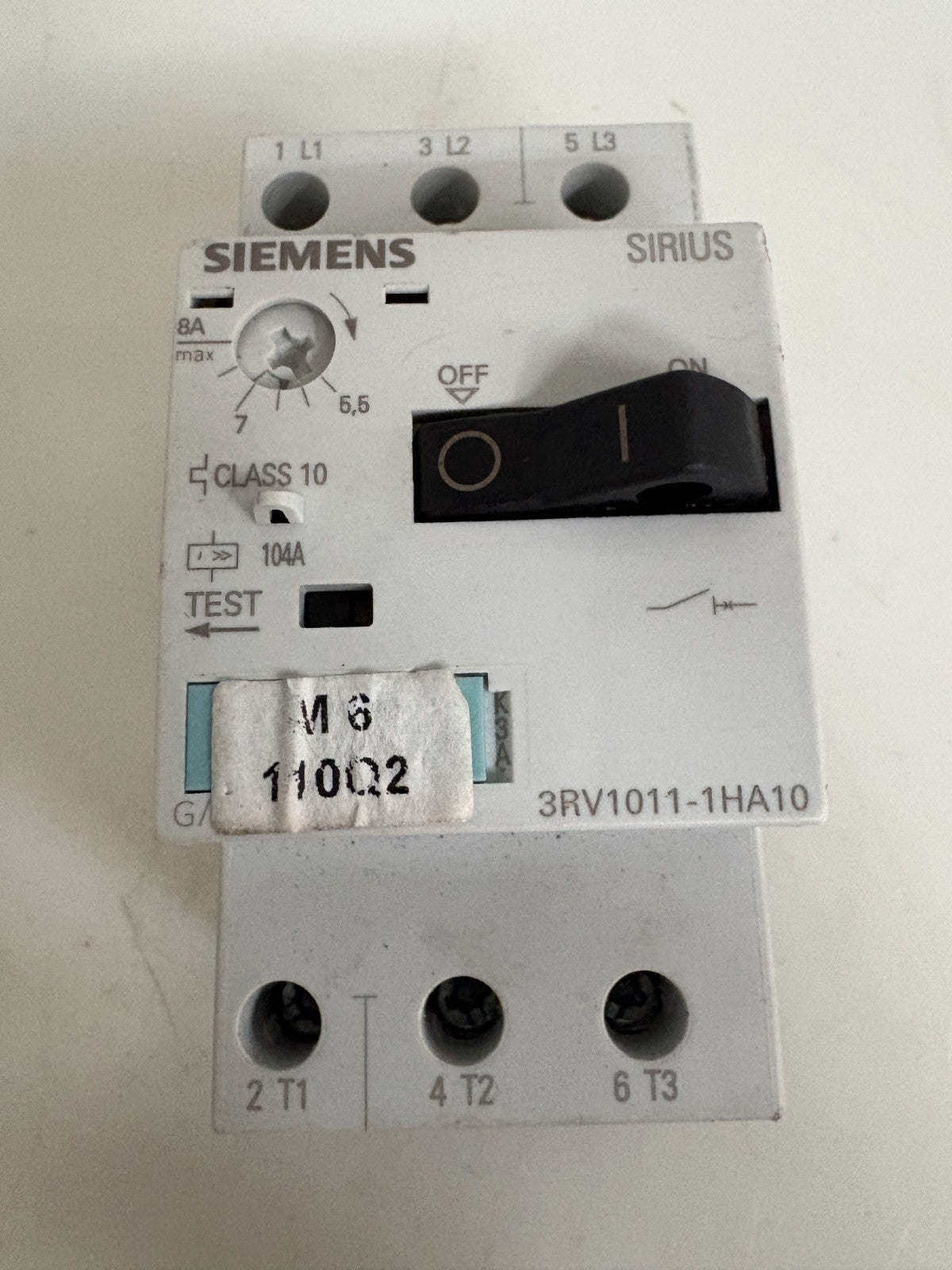 SIEMENS MOTOR CIRCUIT BREAKER 3RV1011-1HA10