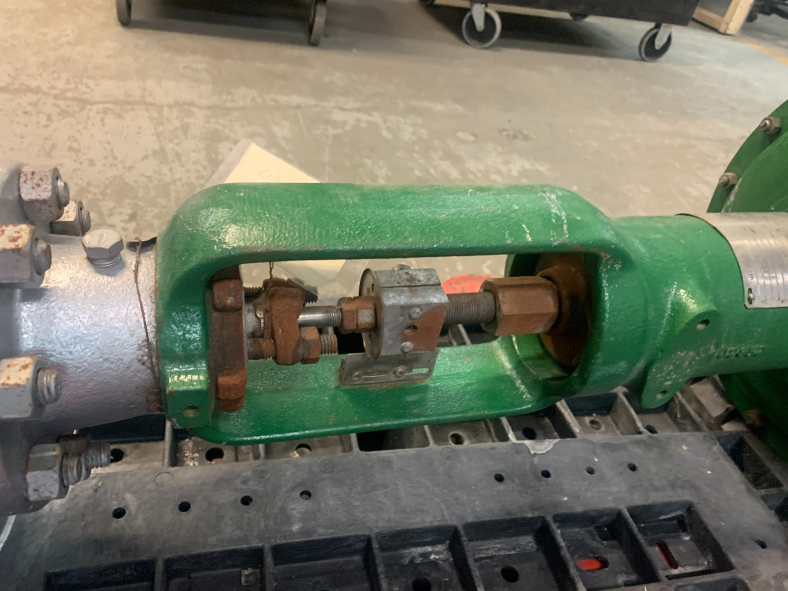 FISHER ACTUATOR TYPE 667 SIZE 102