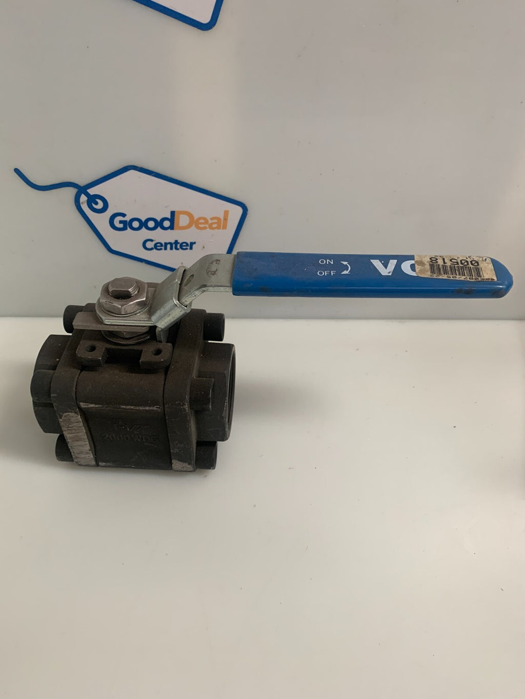 VCI IN LINE BALL VALVE 1 1/2 " 201F 2000WOG0