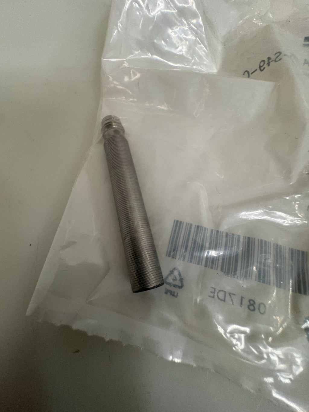 BALLUFF PROXIMITY SWITCH BES 516-369-G-SA2-S49-C1