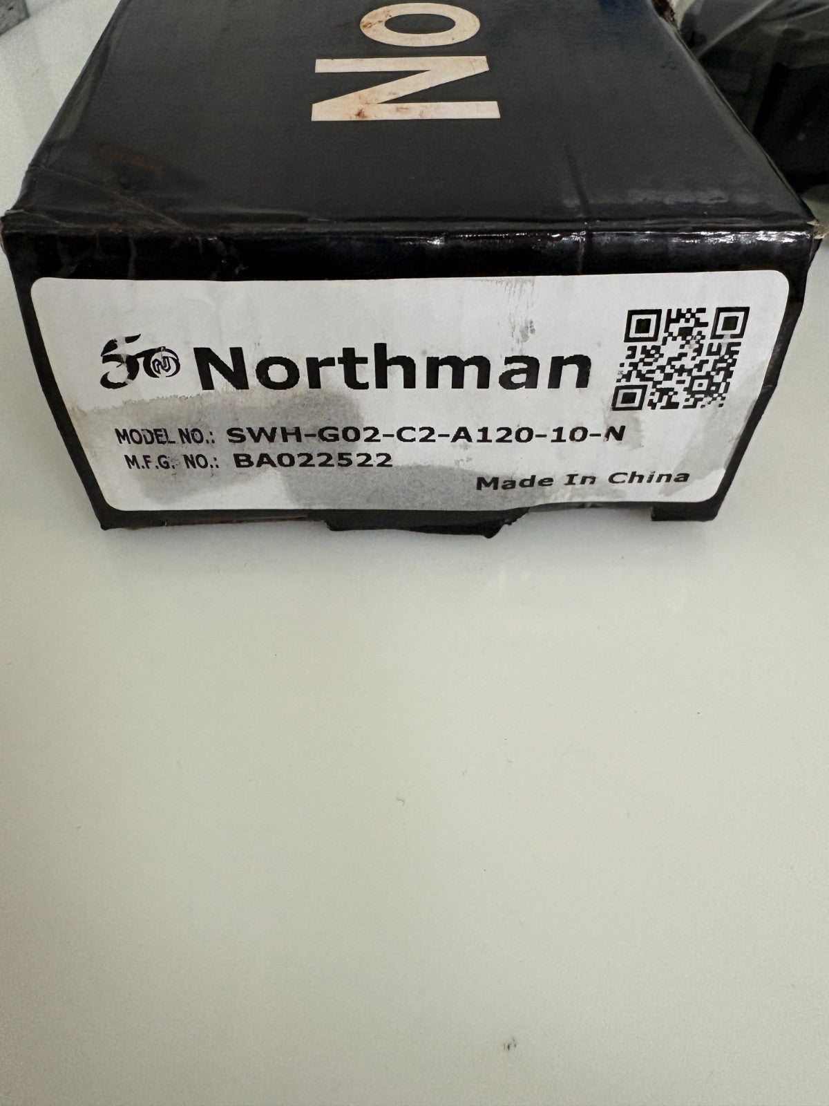 NORTHMAN DIRECTIONAL CONTROL VALVE SWH-G02-C2-A120-10-N