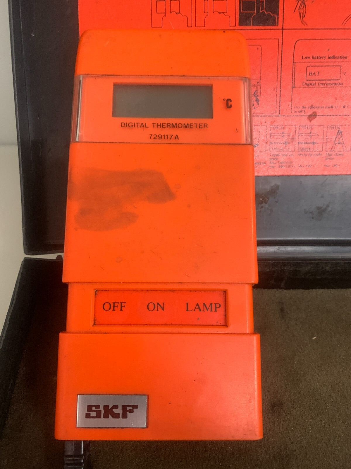 SKF DIGITAL THERMOMETER WITH PROBE 729117 A