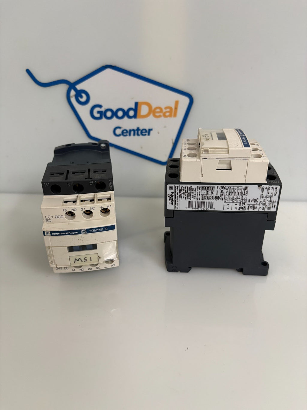 LOT OF 2 SCHNEIDER CONTACTOR LC1 D09 BD