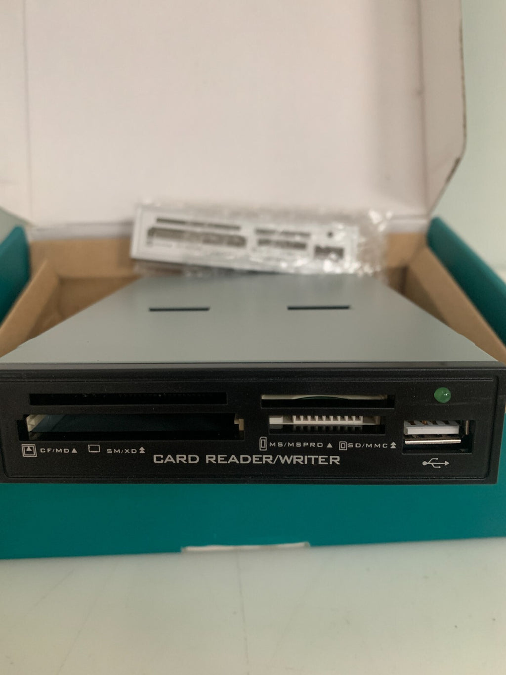 SUPERTALENT INTERNAL CARD READER 3.5" INT-AIN1-C