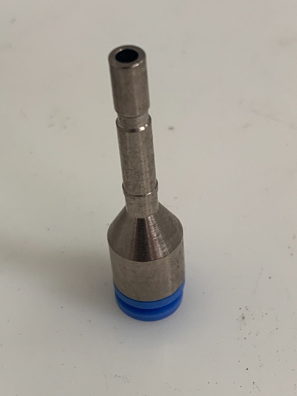 LOT OF 11 HP STRAIGHT FITTING PLUG KCH04 99 5189-65611