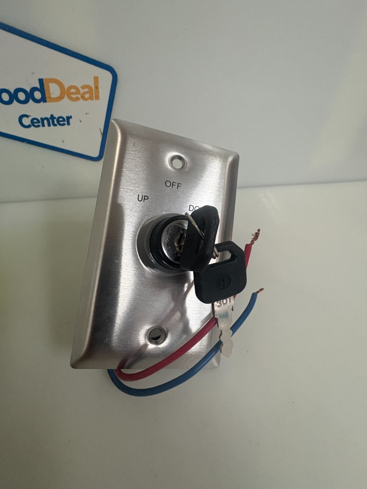 SCHNEIDER DRAPER #121022-SP-KSM 3 POSITION KEY SWITCH