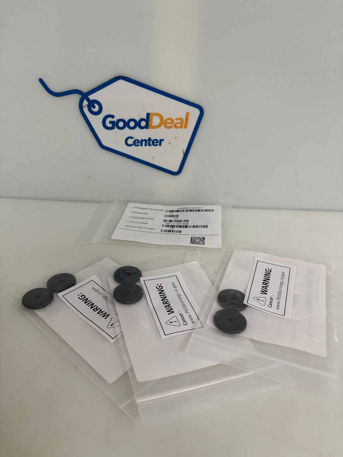 LOT OF 8 SAG RF AND WIRELESS RFID TRANSPONDERS TAG 420820527-0503501