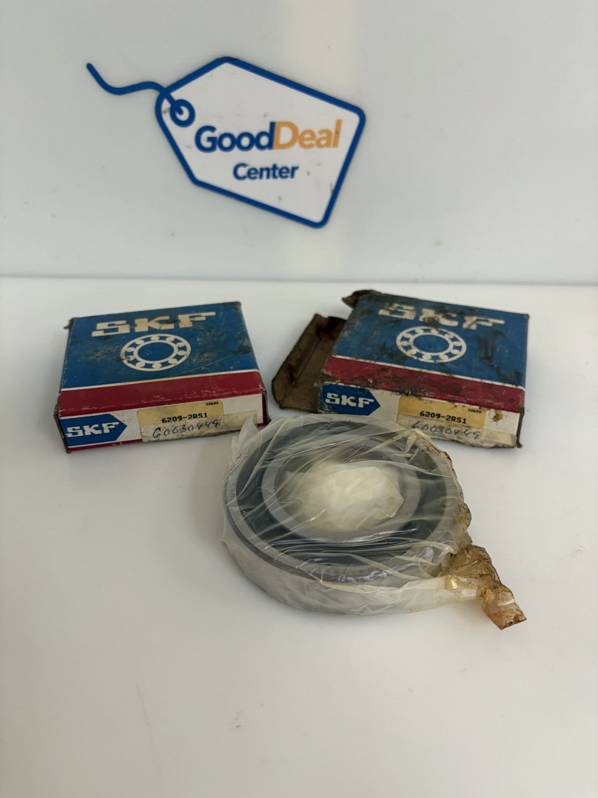 LOT OF 2 SKF EXPLORER DEEP GROOVE BEARING 6209-2RS10