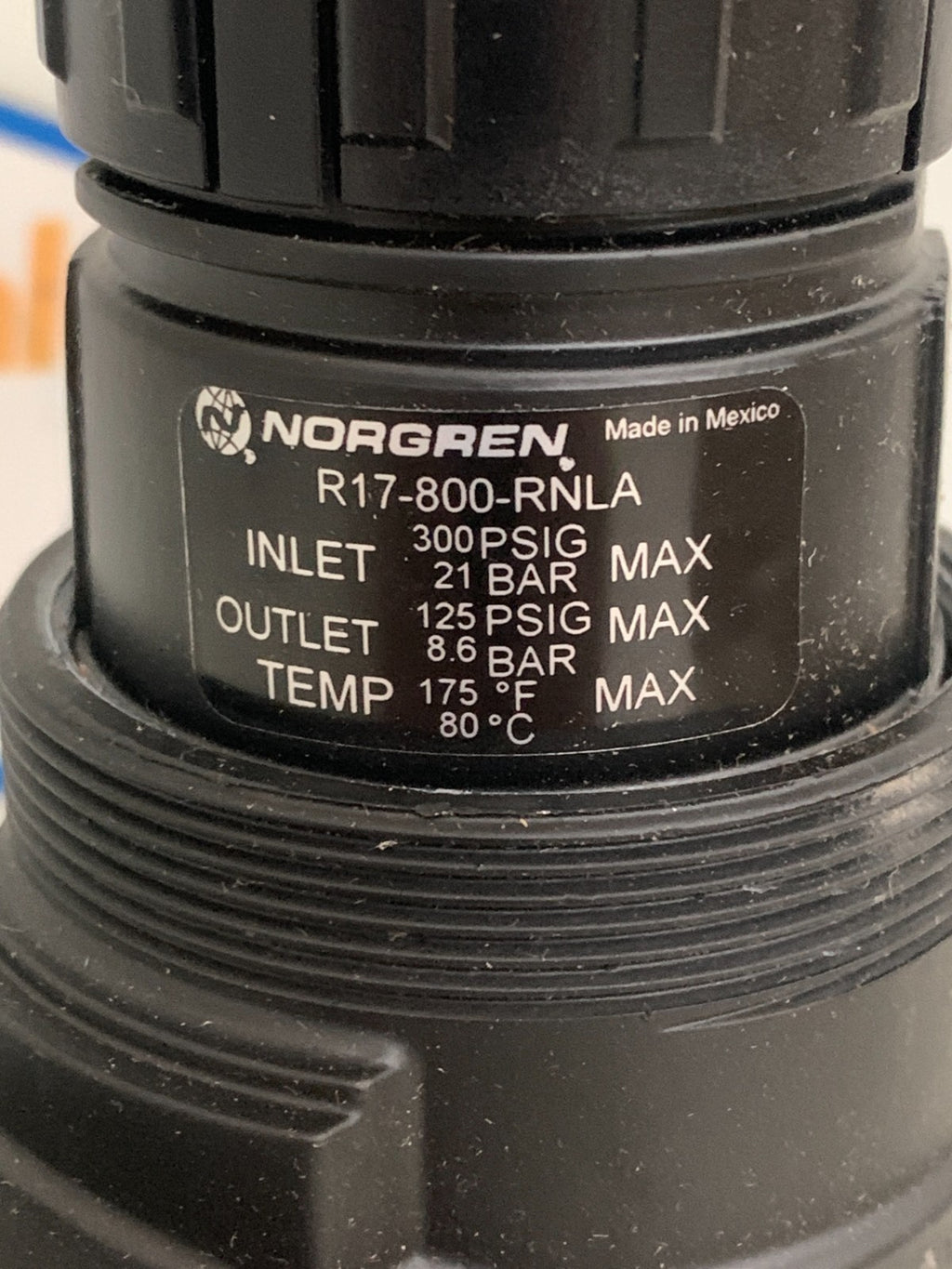 NORGREN REGULATOR R17-800-RNLA