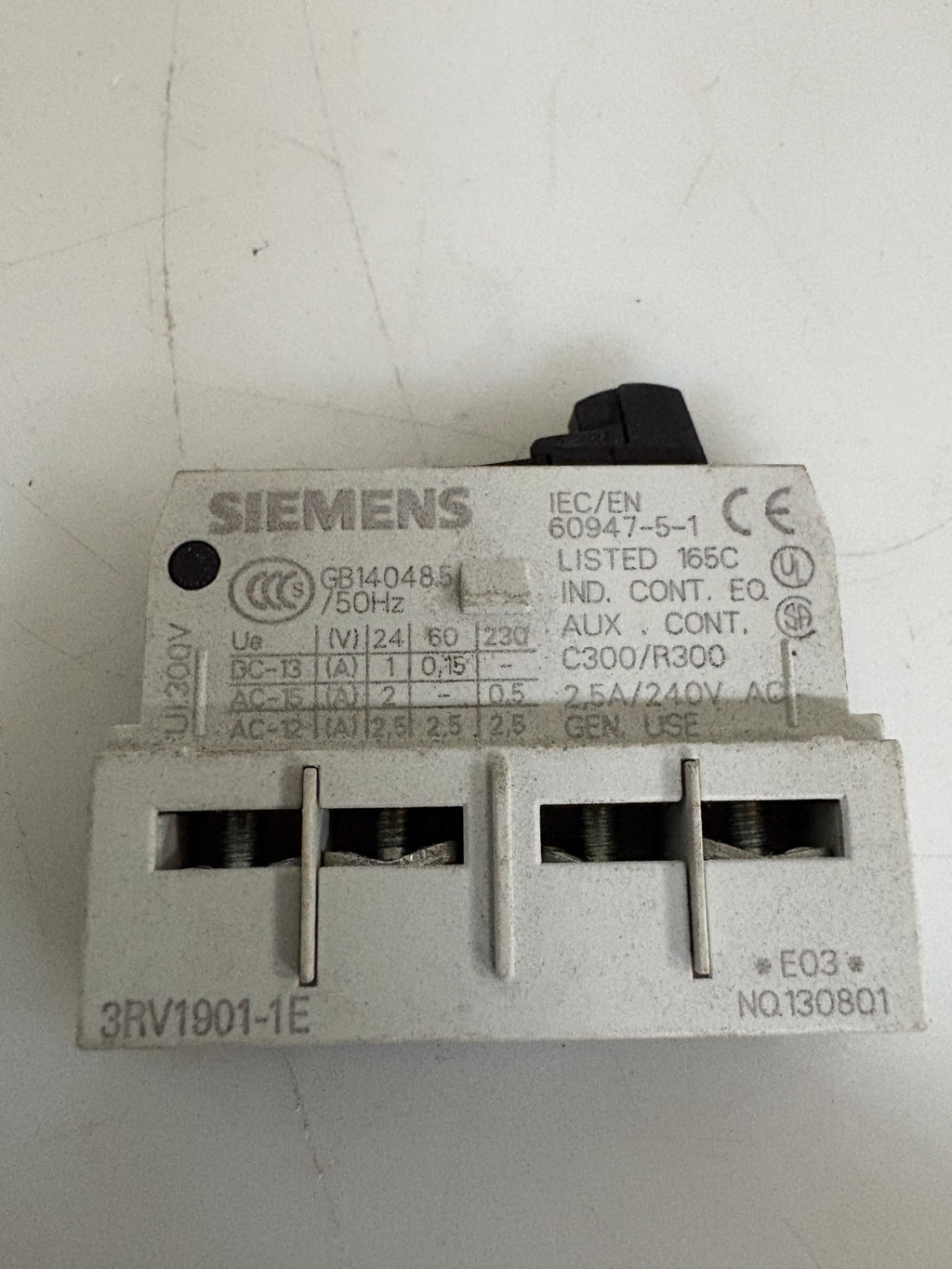 LOT OF 21 SIEMENS AUXILIARY CONTACT BLOC 3RV1901-1E1